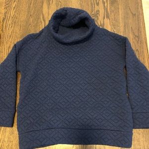 Women’s Gap sweatshirt